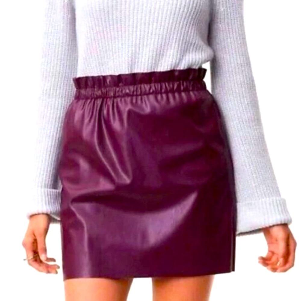 Loft vegan leather mini skirt, burgundy/plum sz M